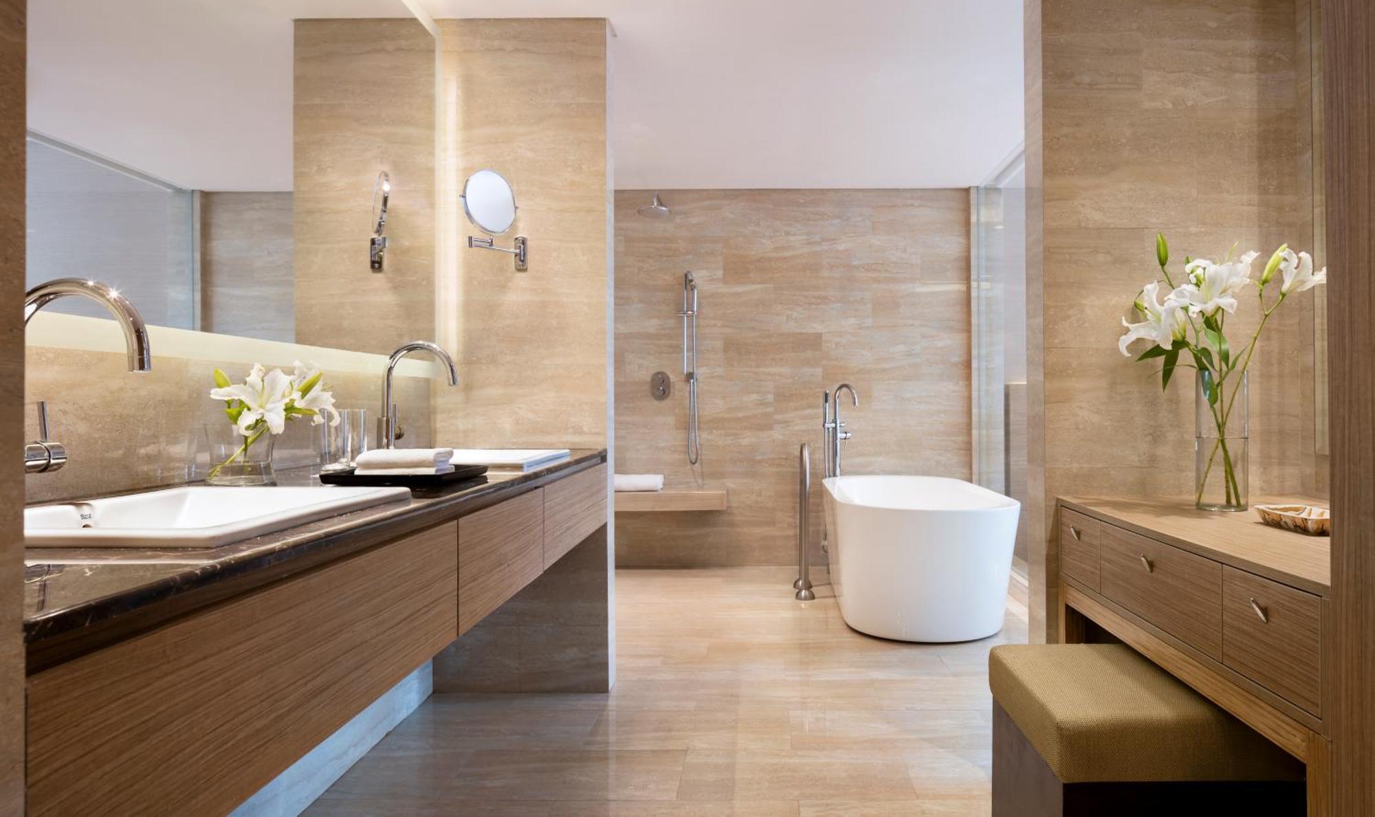 Courtyard By Marriott Bengaluru Outer Ring Road Hotel Buitenkant foto
